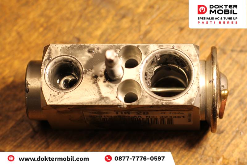 Jangan Panik! Inilah Apa Itu Ekspansi Valve AC Truk dan Mengapa Itu Penting!
