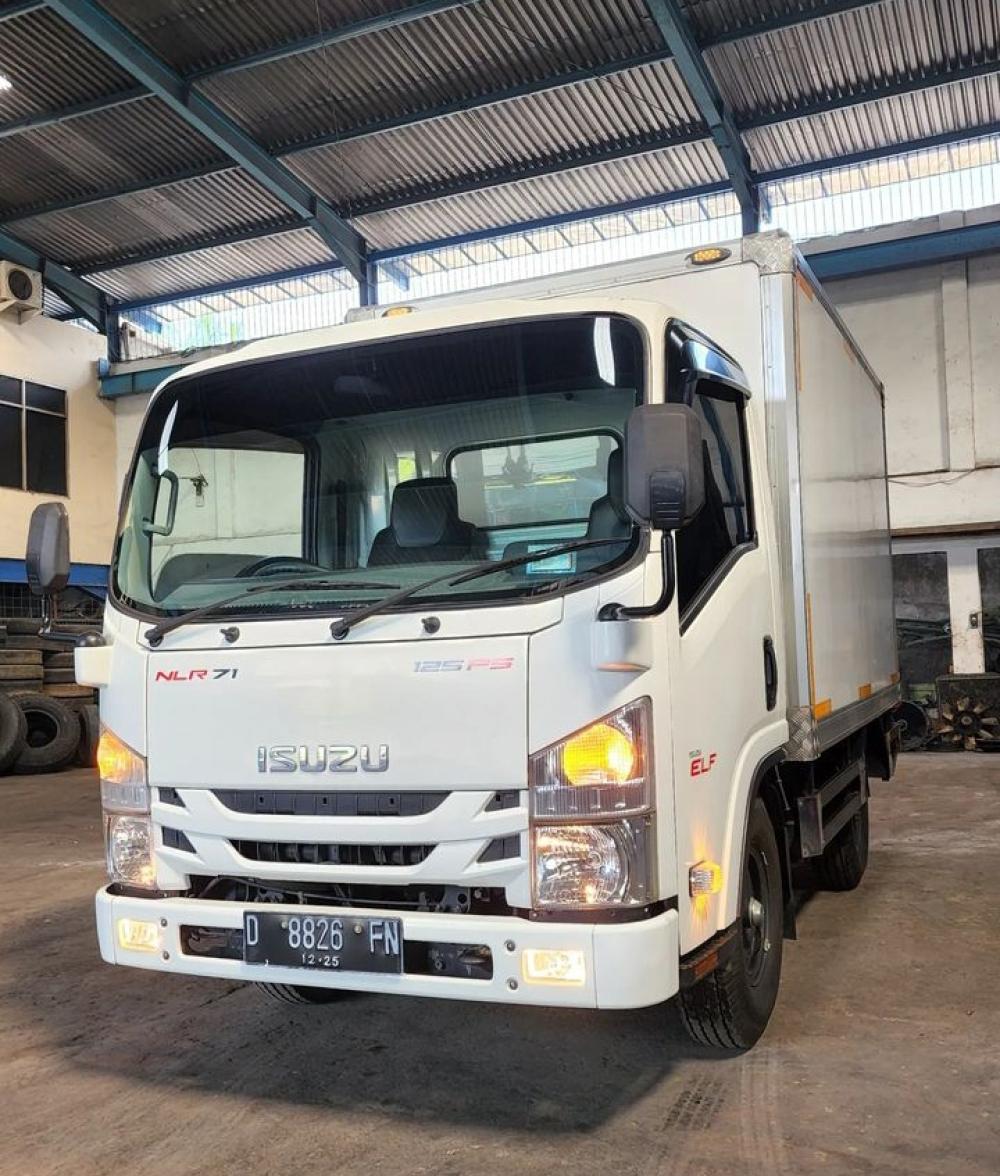 Pentingnya komponen AC Isuzu Elf Nmr 71